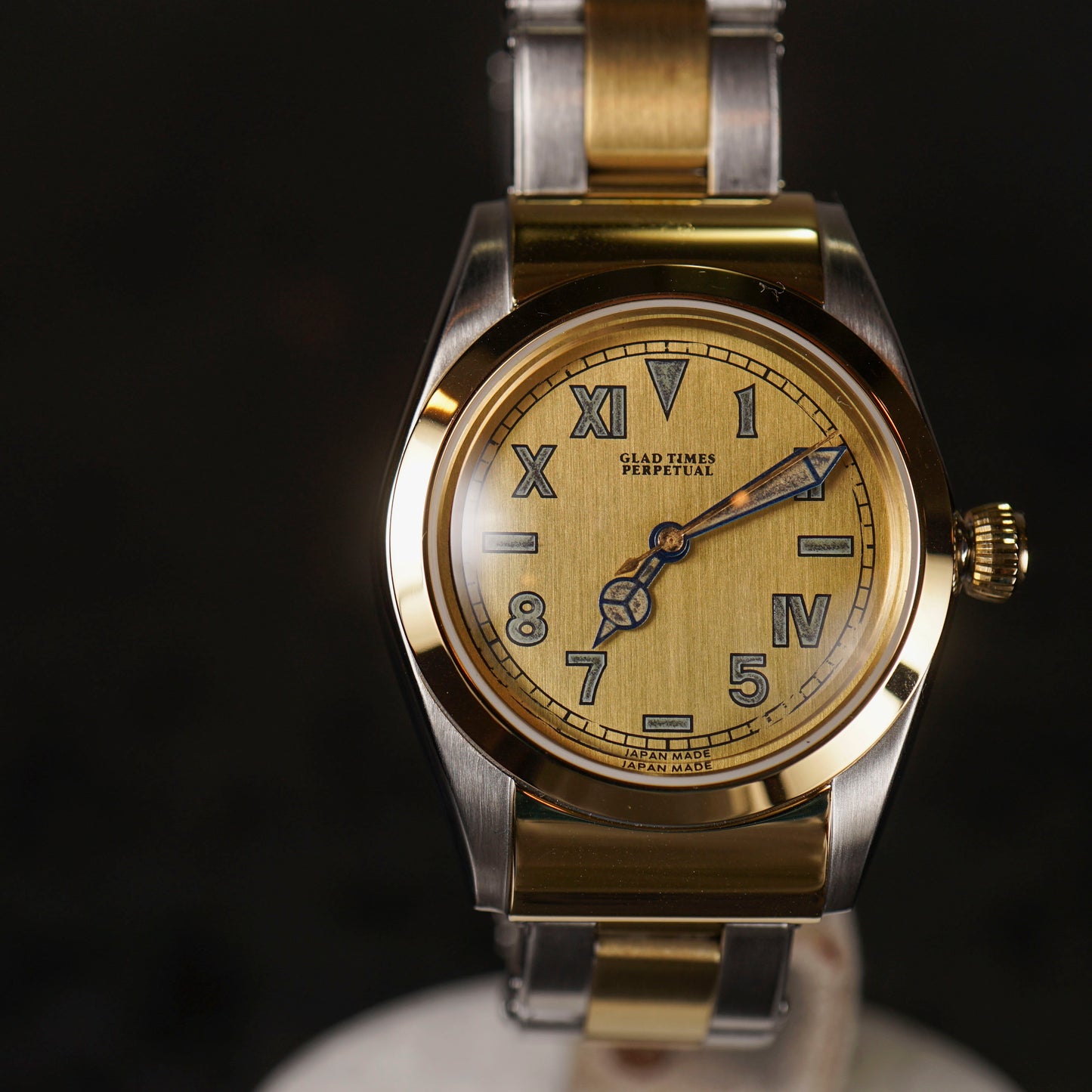 GLAD TIMES - CALIFORNIA DIAL "15th Anniv." GOLD SILVER / x VAGUE WATCH