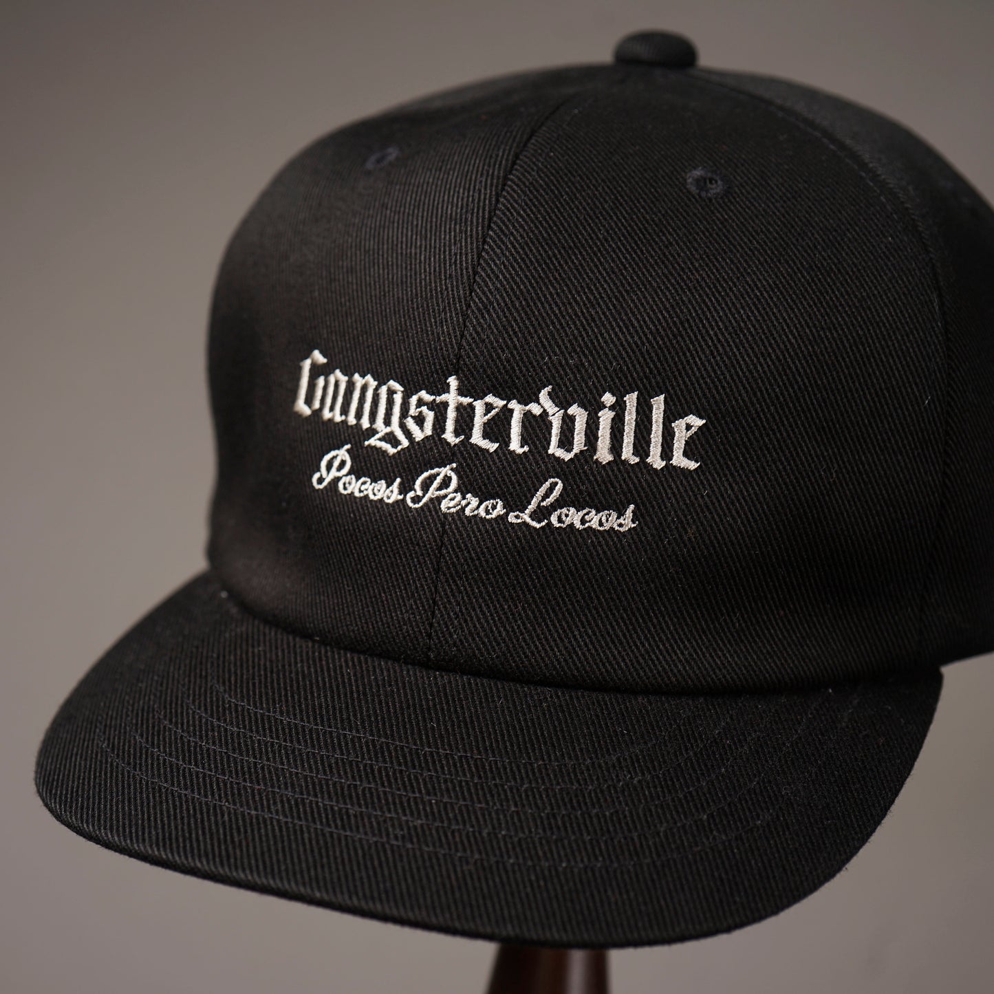 Pocos Pero Locos - BASEBALL CAP / GSV61G02