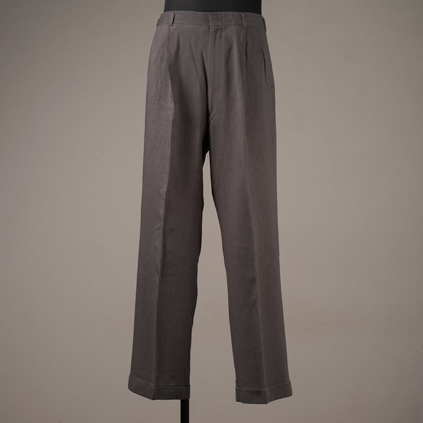 GLADDEN - TWO TUCK TROUSER / BYGH6119