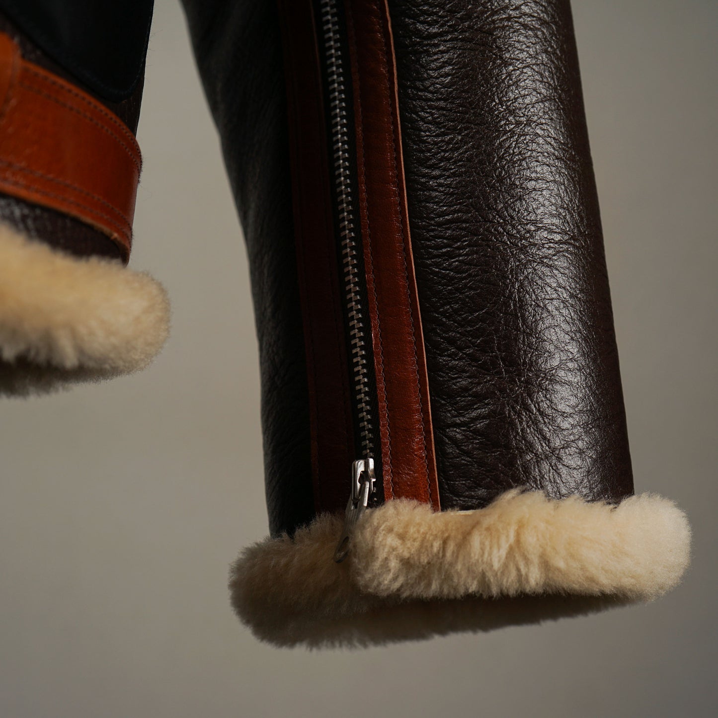 THIRTEEN CROWS - MOUTON FLIGHT JACKET / OC5301