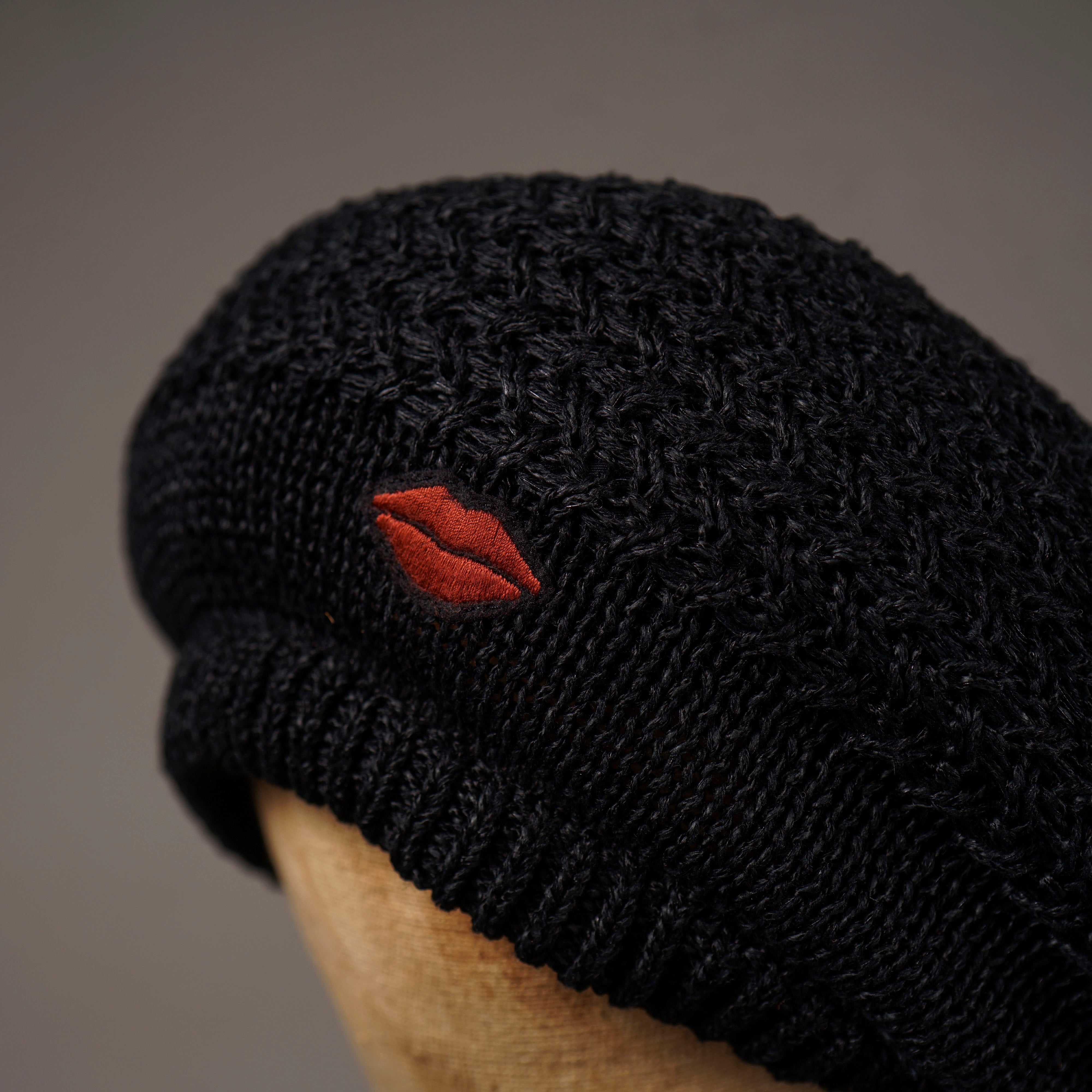 KISSING - BERET / GSV61G04 GLADHAND / グラッドハンド – GLADHAND & Co.