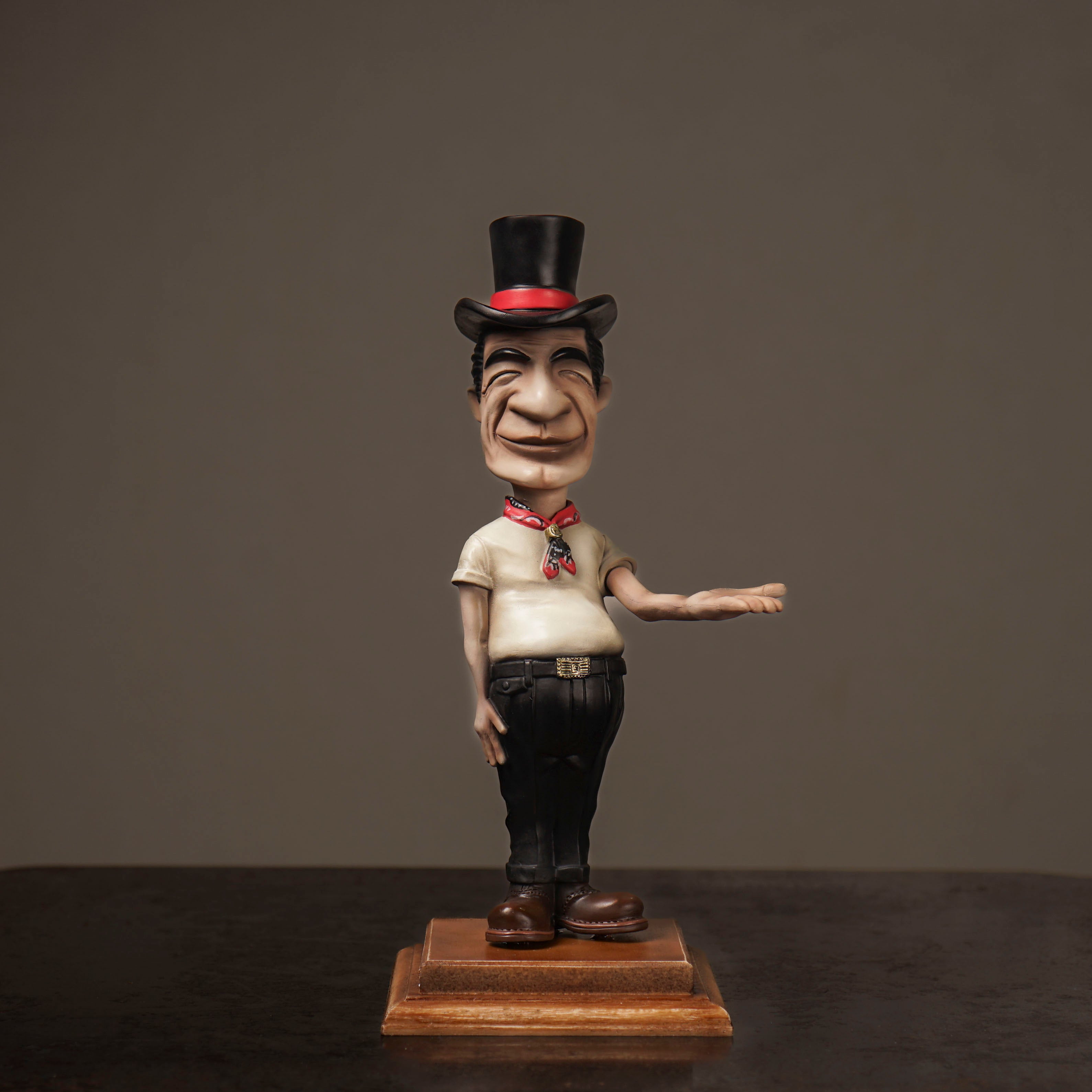 NEW – GLADHAND & Co.