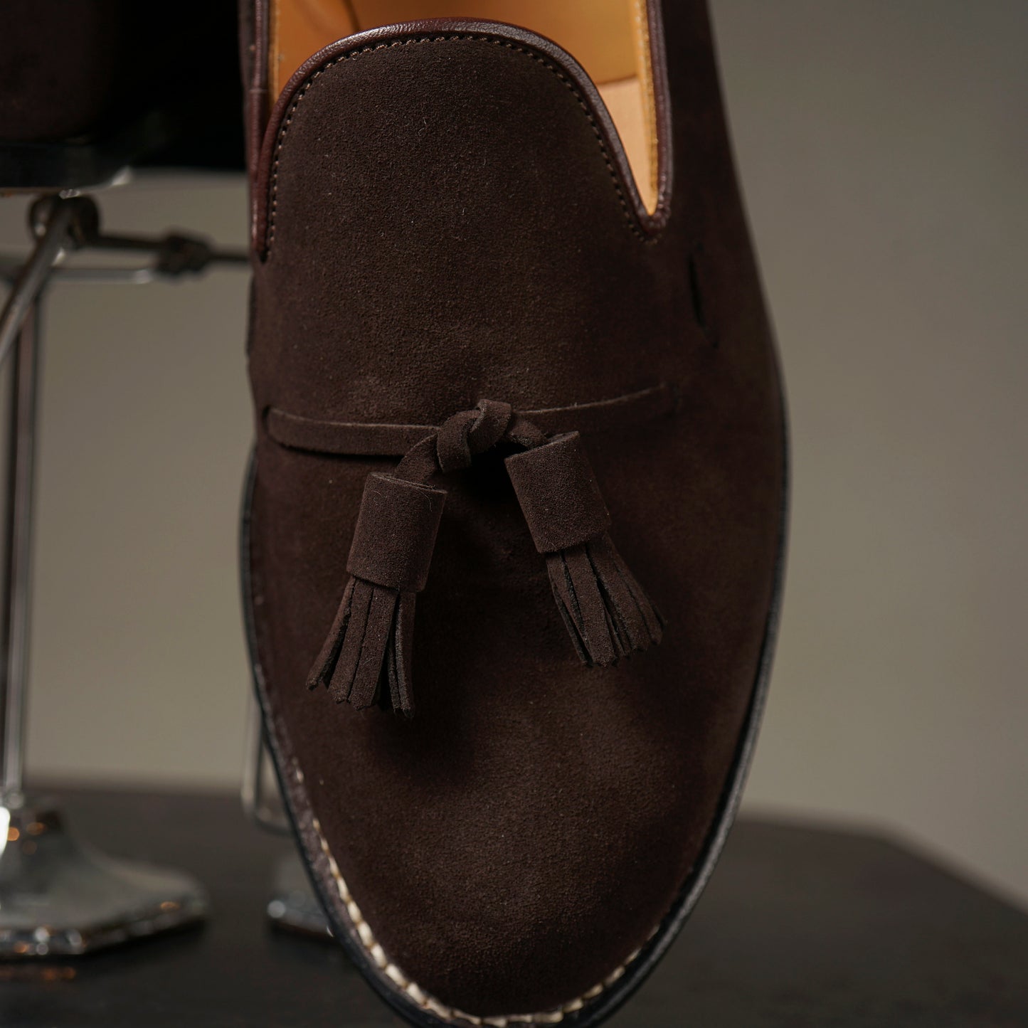 TASSELED SLIP-ON SHOES "SUEDE" / REGAL