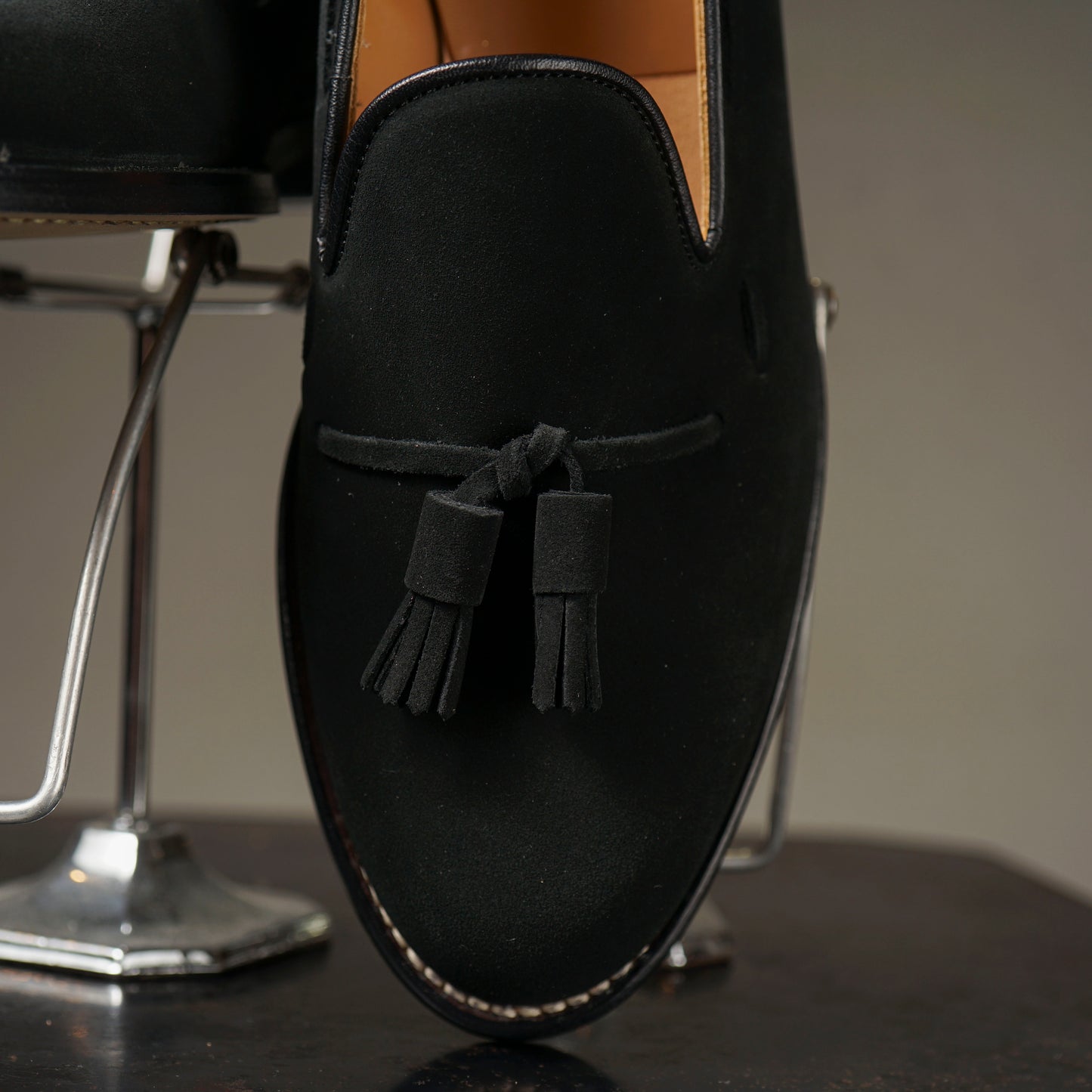 TASSELED SLIP-ON SHOES "SUEDE" / REGAL