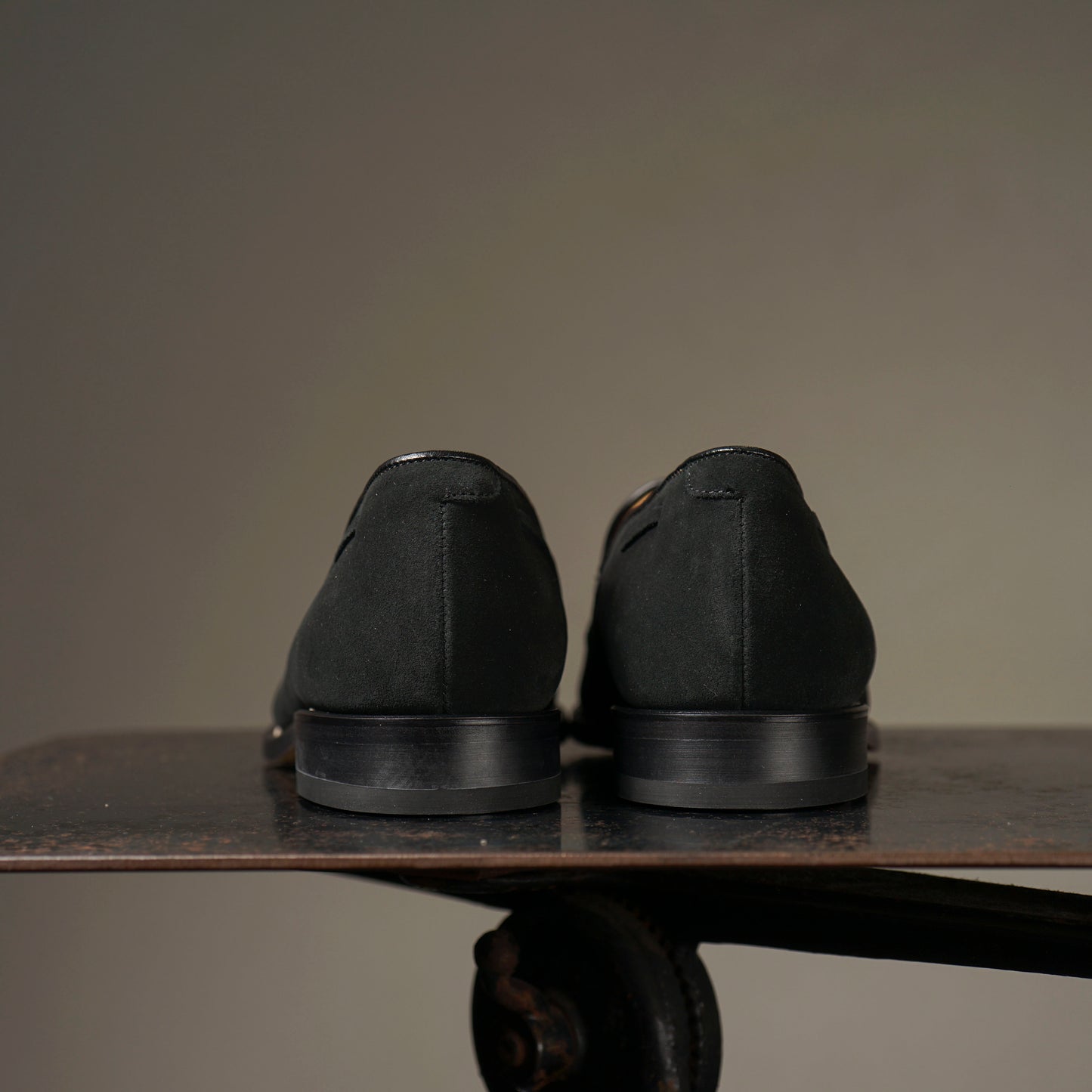 TASSELED SLIP-ON SHOES "SUEDE" / REGAL