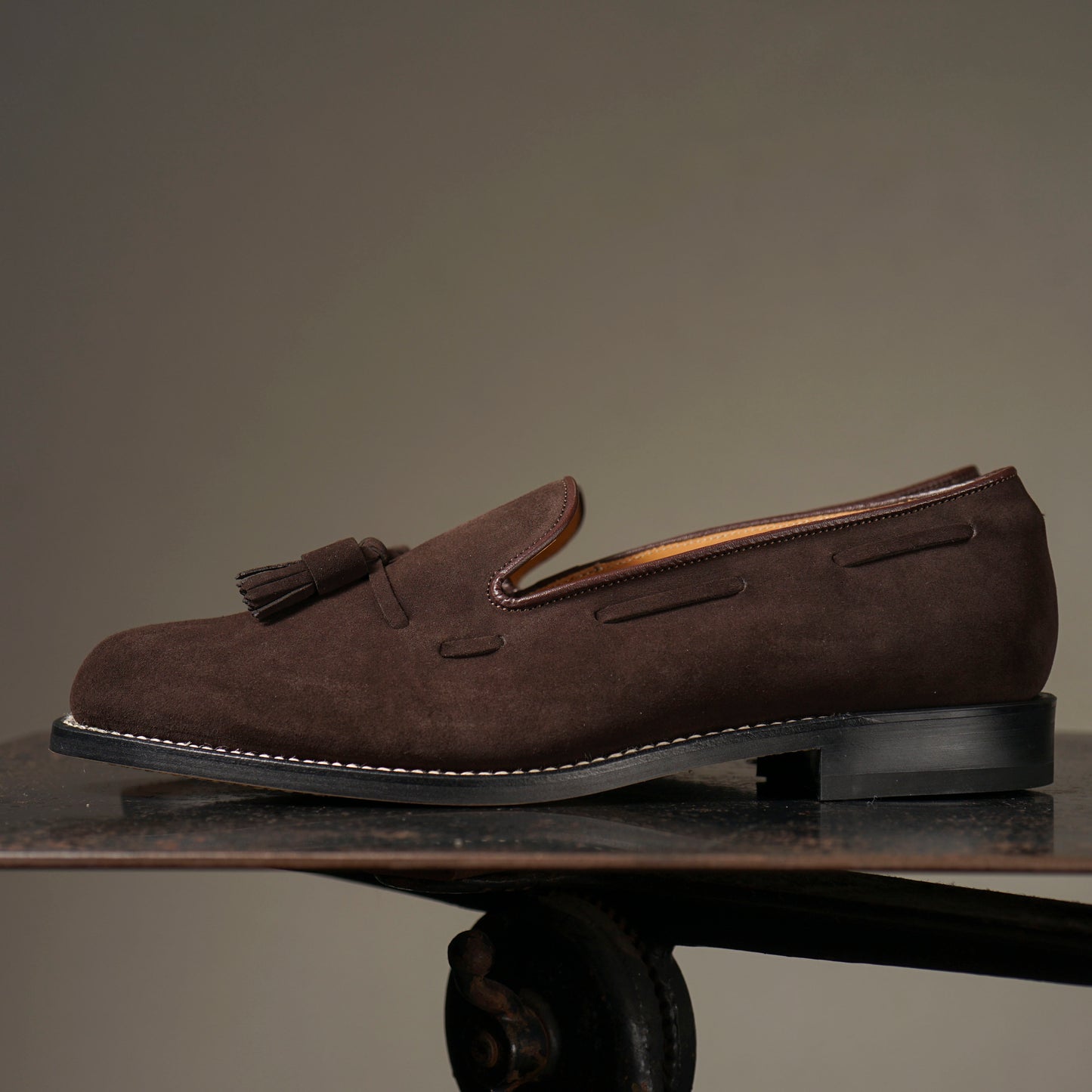 TASSELED SLIP-ON SHOES "SUEDE" / REGAL