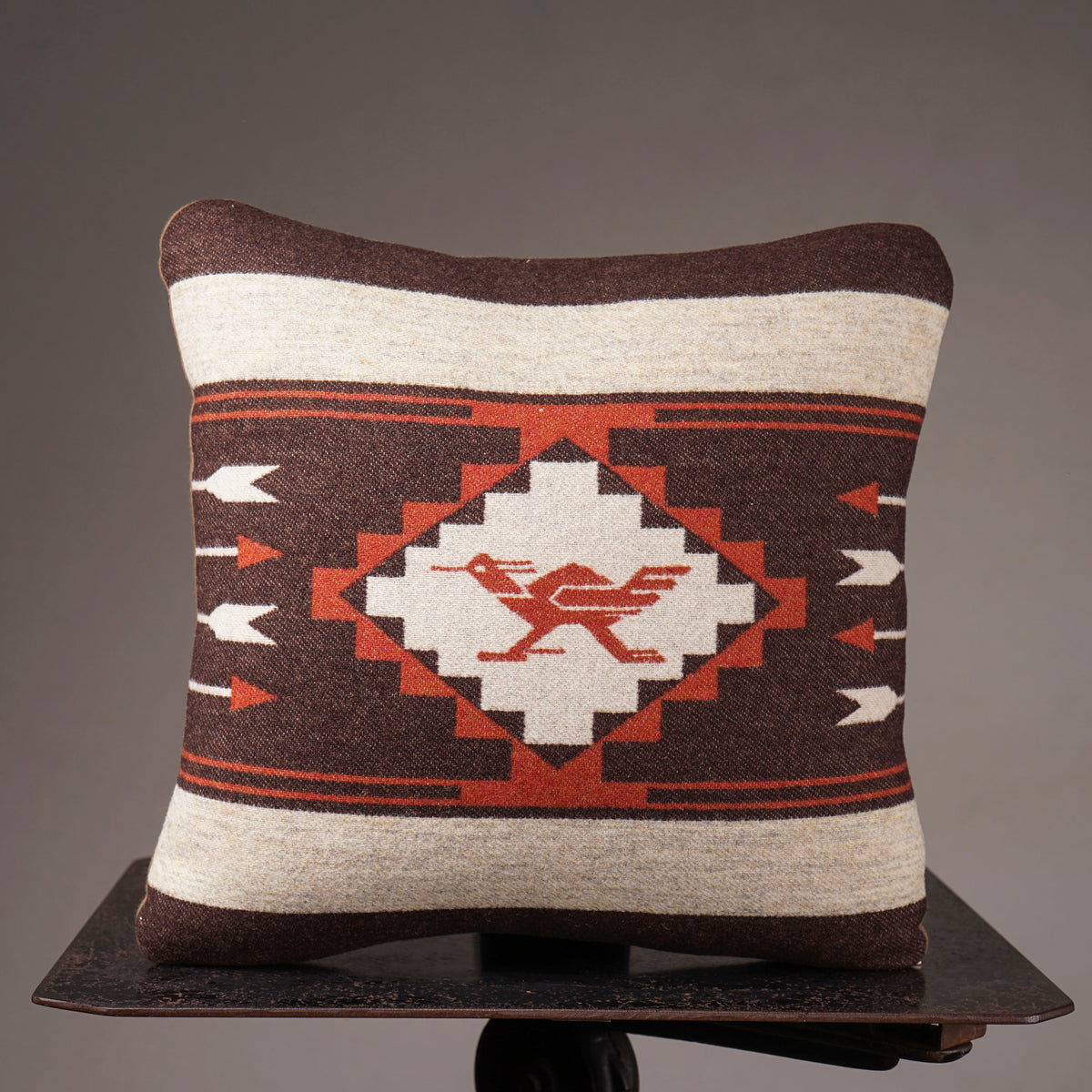 SPIRIT BIRD - CUSHION COVER / BYGH63G05