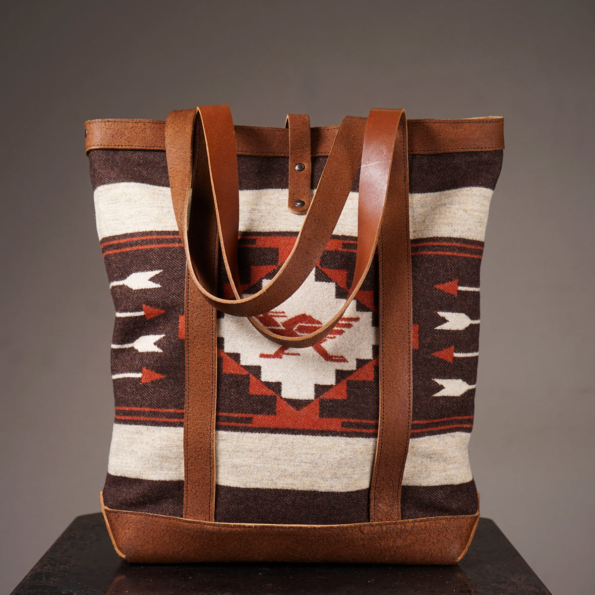 SPIRIT BIRD - TOTE BAG / BYGH63G04