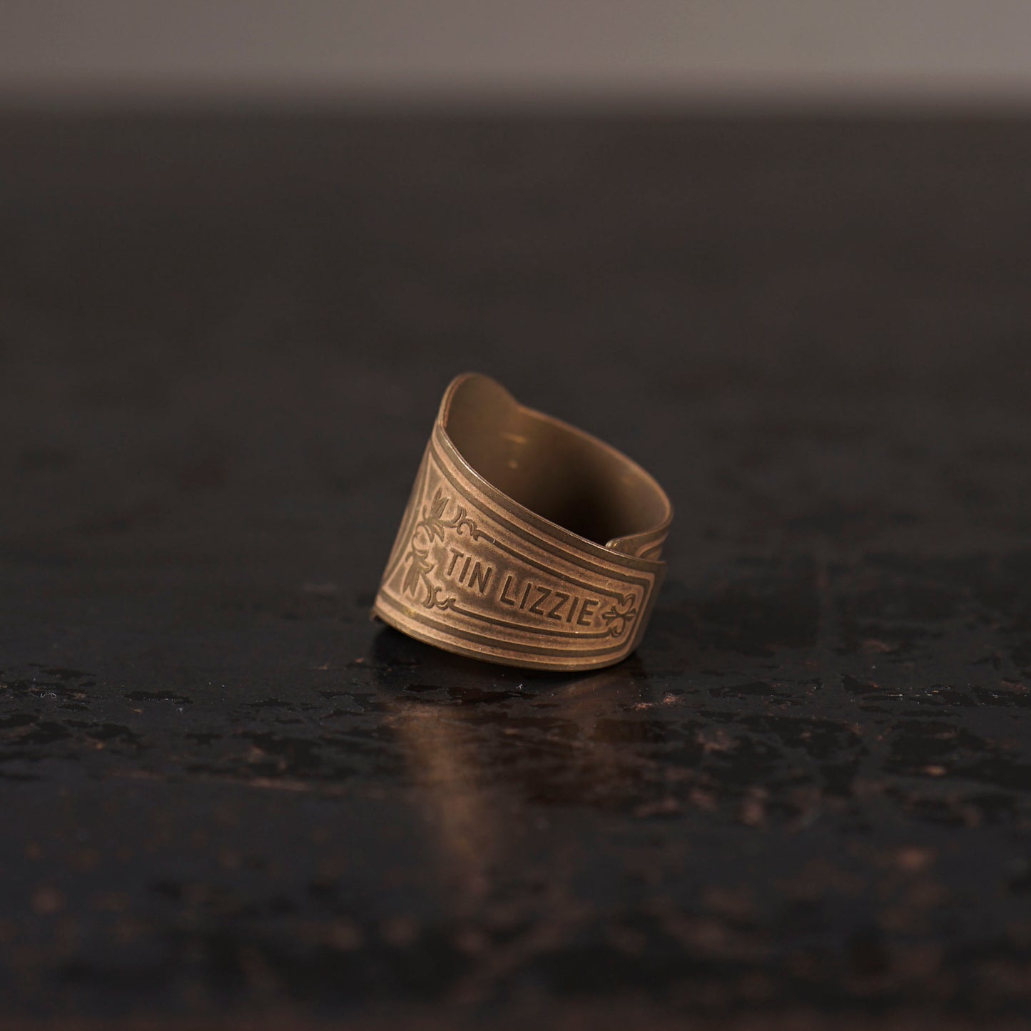 CIGAR TAG RING "BRASS"