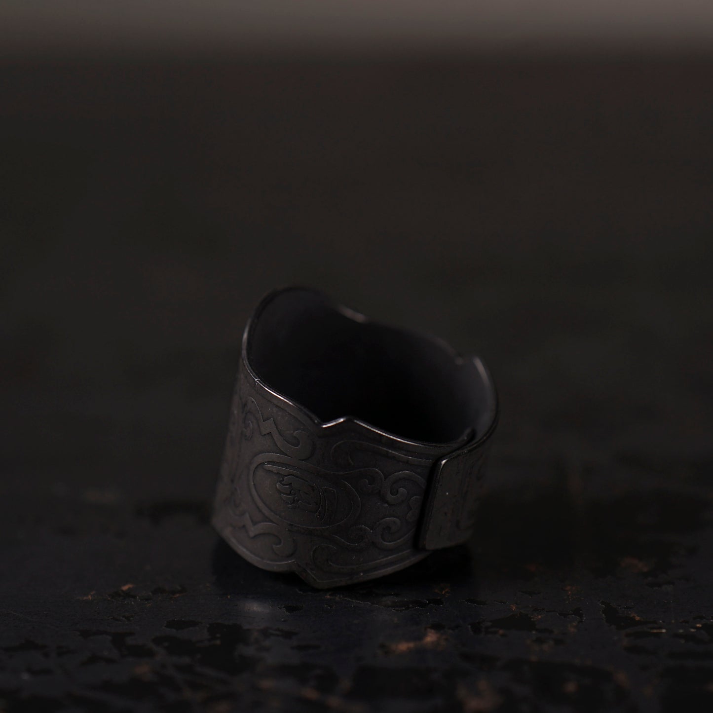 CIGAR TAG RING "BLACK"
