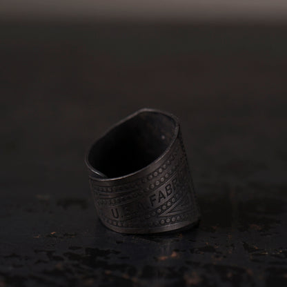 CIGAR TAG RING "BLACK"