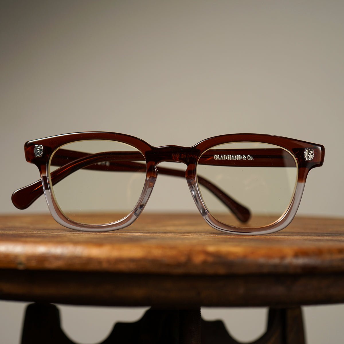 [GLADHAND CORE LIMITED COLOR] FAMILY CREST WELLINGTON - GLASSES / 丹羽雅彦 ...