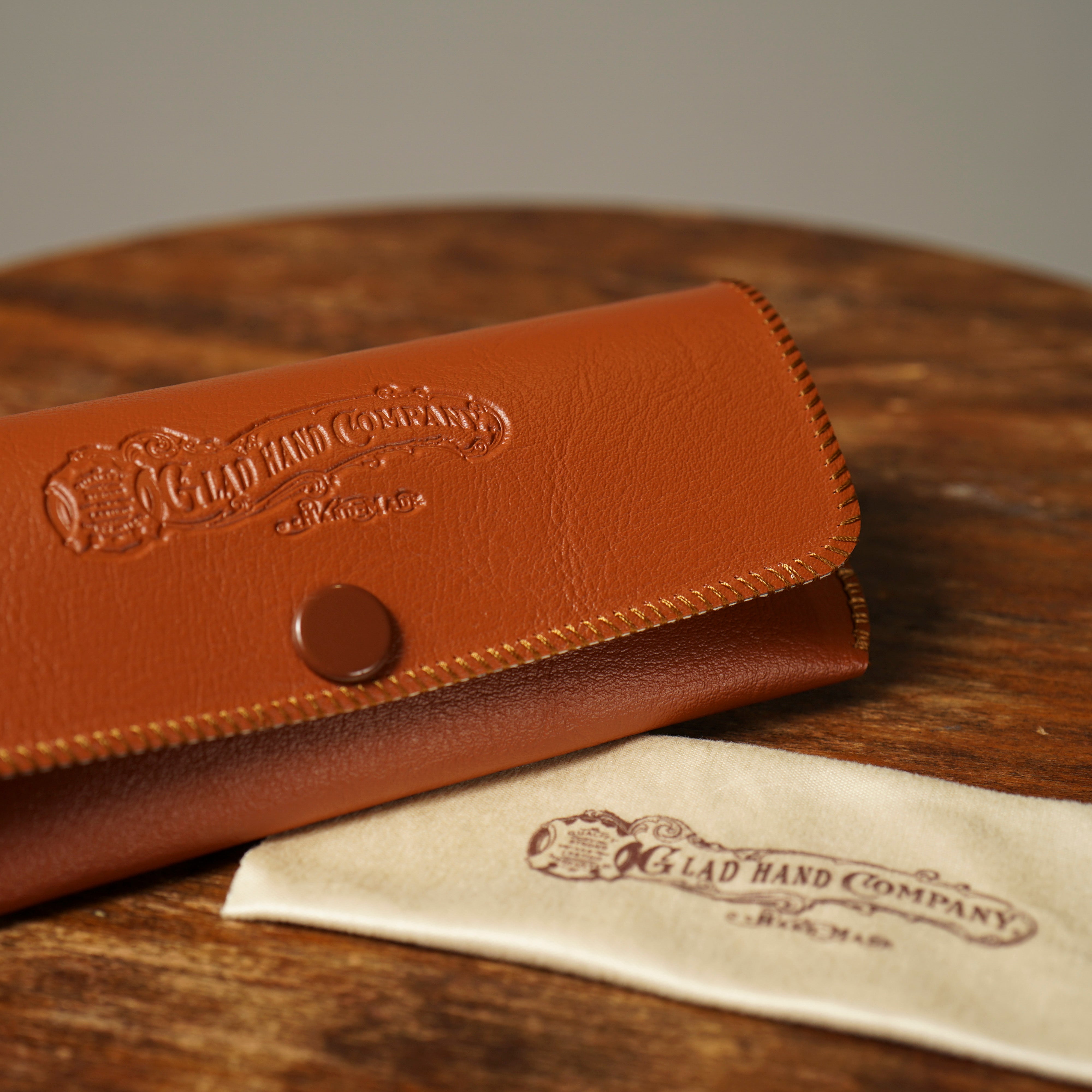 GLADHAND CORE LIMITED COLOR] FAMILY CREST WELLINGTON - GLASSES