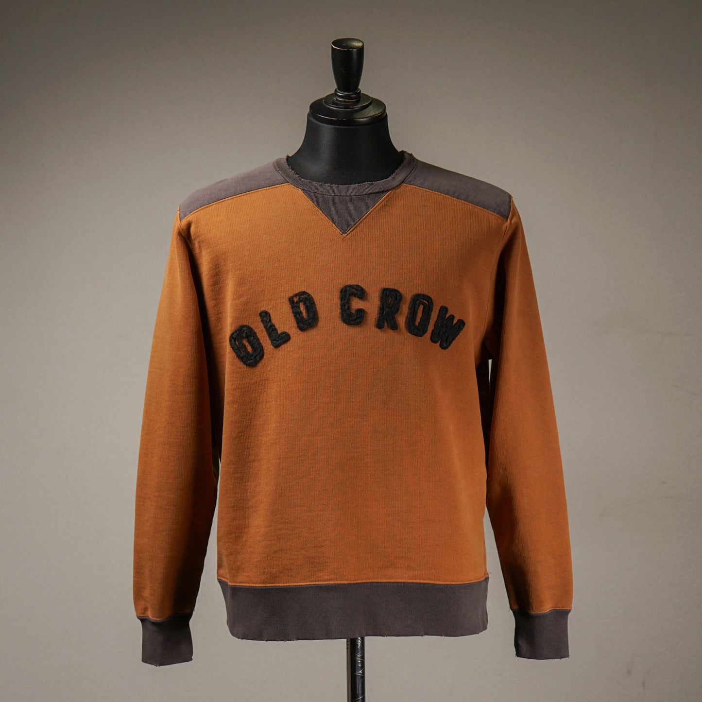 CROW CLUB - 2TONE SWEAT / OC-22-AW-11