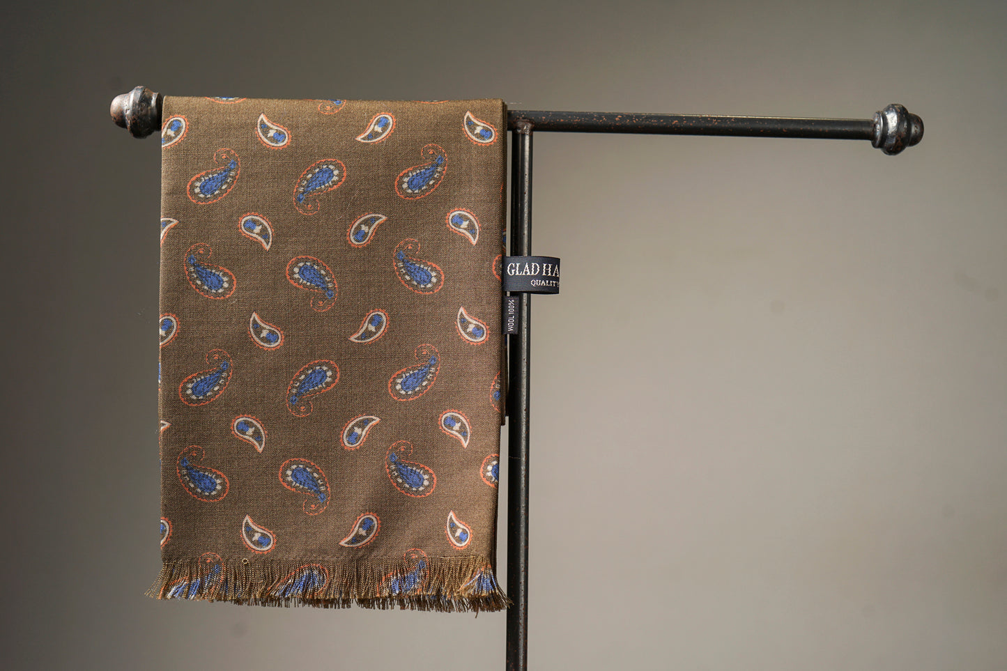 NILES - NECKERCHIEF
