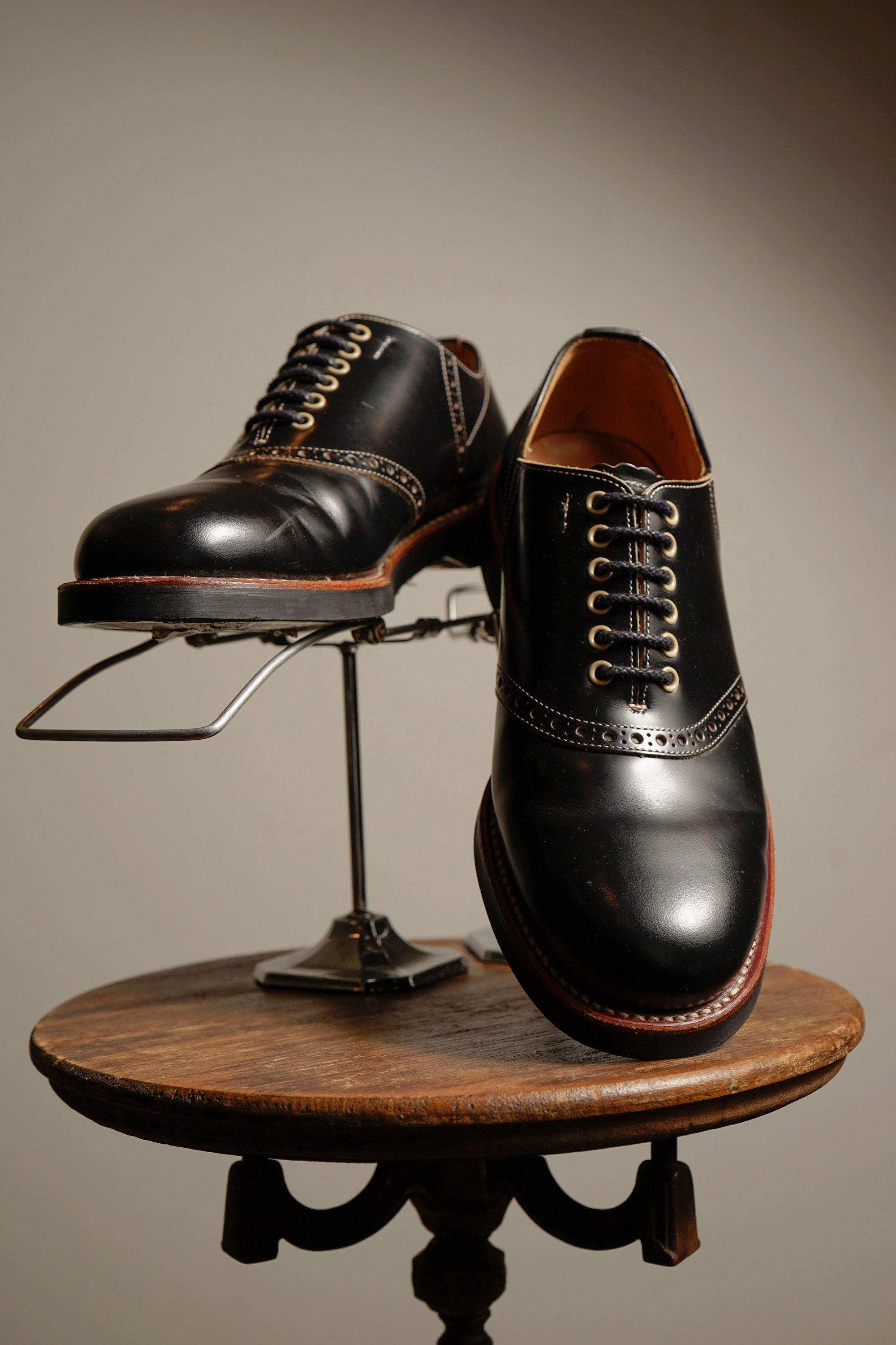 glad hand \u0026co SADDLE SHOESダブルネーム箔押し